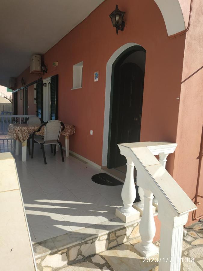 Gerekos Studios And Apartments Agios Georgios  Exteriér fotografie