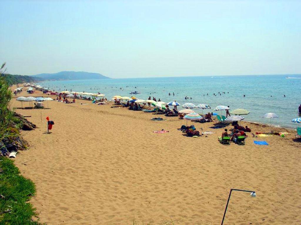 Gerekos Studios And Apartments Agios Georgios  Exteriér fotografie